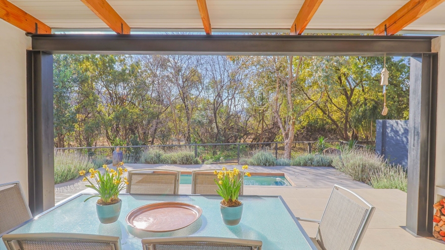 3 Bedroom Property for Sale in The Coves North West
